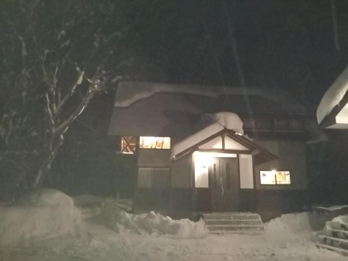 Kudo'S Lodge Хакуба Екстериор снимка